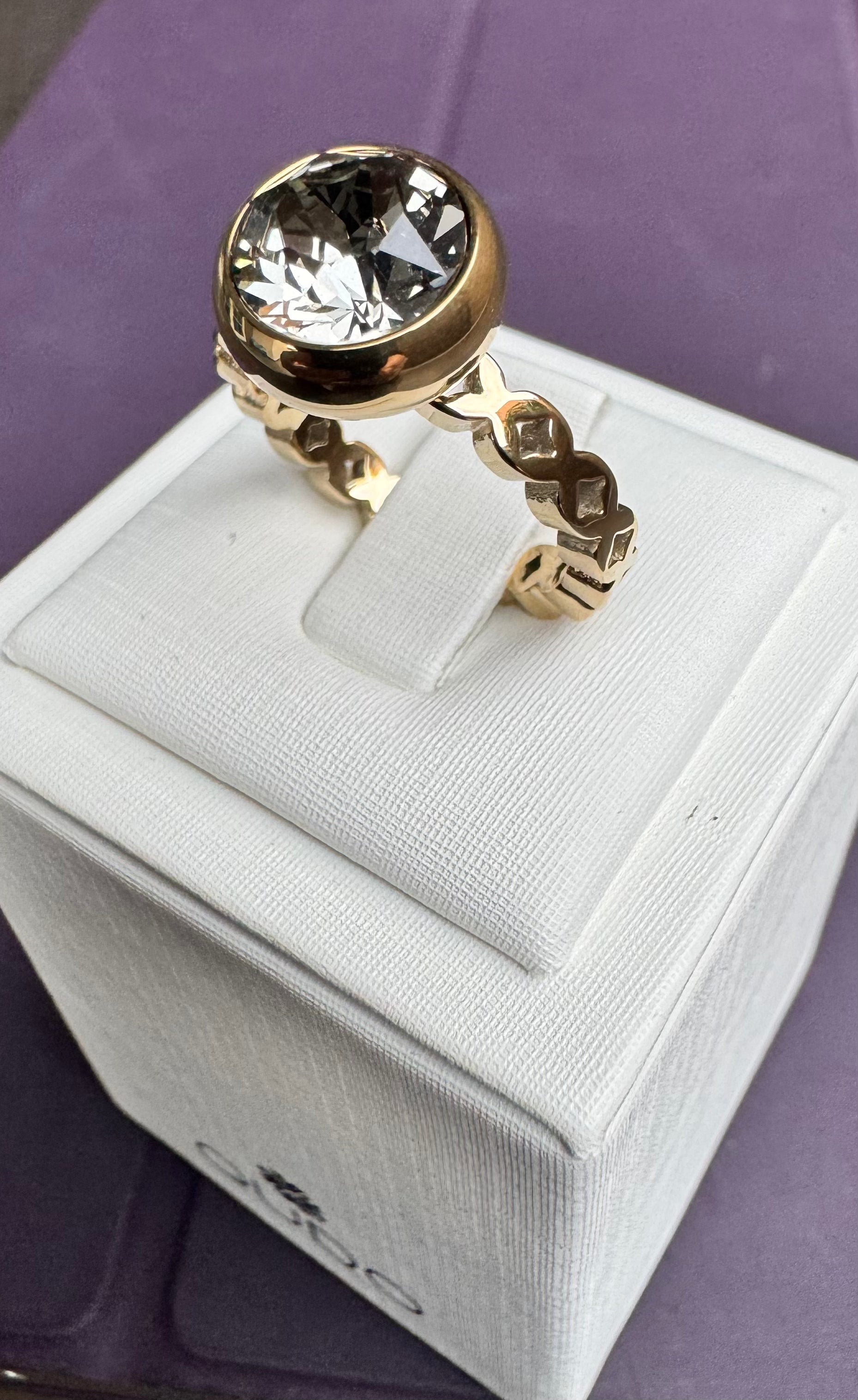 Argolla MELARA con cristal SESTO