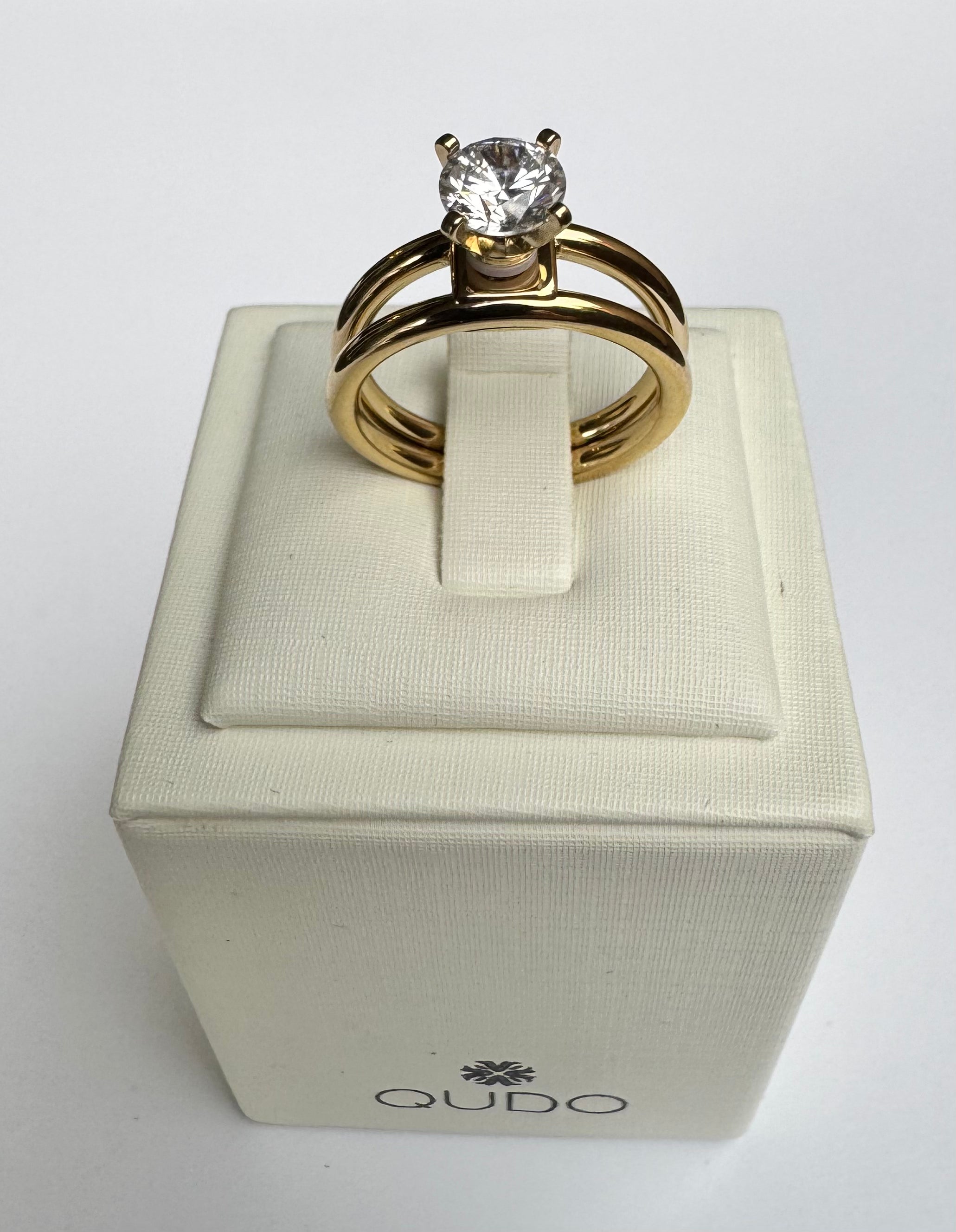 New ! Argolla ROMA Dorado cristal AREZZO